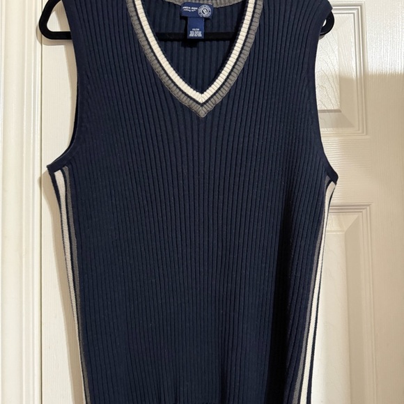 Venezia Jeans Sweater Vest - Picture 3 of 7